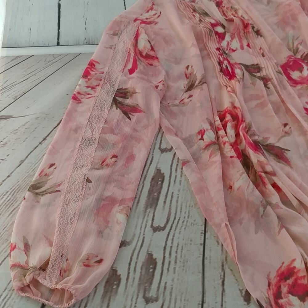 Susan Graver Sheer Floral Top Pink Size S - Picture 6 of 8